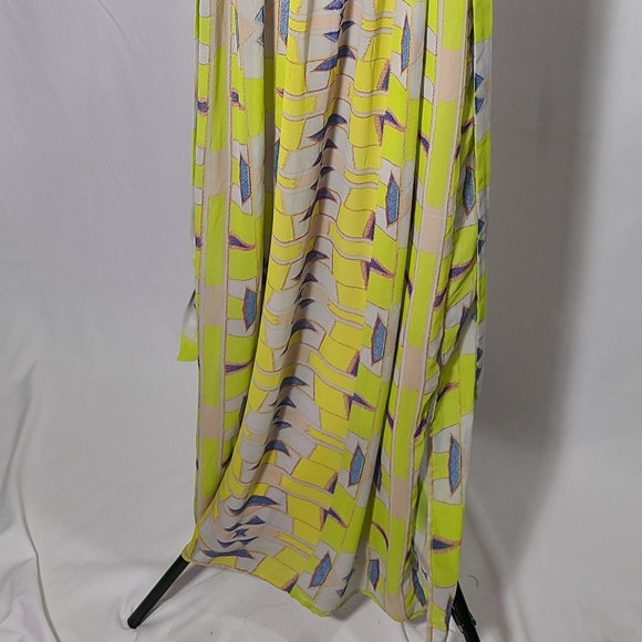 LIGHT AND BREEZY SILK MAXI DRESS - Picture 6 of 6